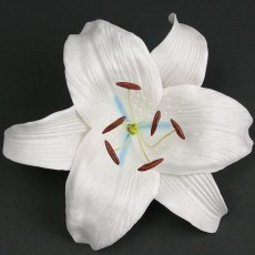 画像1: カサブランカ（ユリ）白色（中心水色）造花ウレタンフォームフラワー花材 アウトレットSale (1)