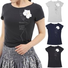 画像1: ALOALO 白ハイビスカスガール柄 プリント 半袖 Tシャツ｜モダール レーヨン フレンチスリーブ (1)